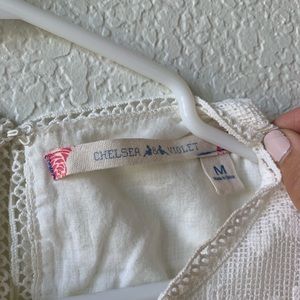 Chelsea & Violet Tops - Chelsea & Violet white blouse Chelsea & Violet Tops - Chelsea & Violet white blouse